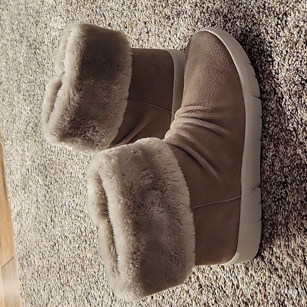 Baretraps Bette winter boots